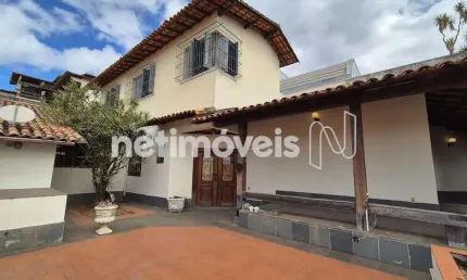 Casa à venda na Rua Desembargador Mello Júnior, São Bento, Belo Horizonte