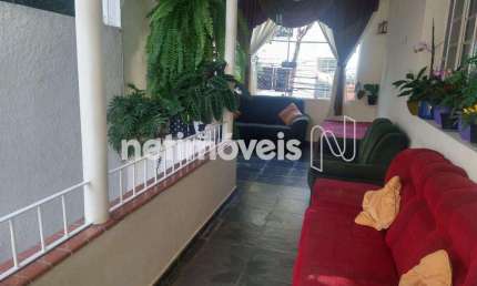 Casa com 3 quartos à venda na Rua Juiz Costa Val, Santa Efigênia, Belo Horizonte
