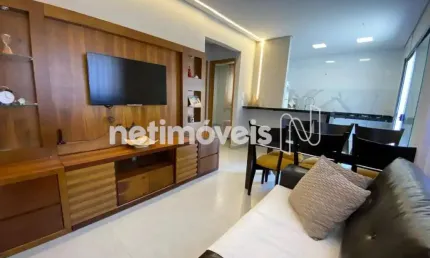 Casa com 2 quartos à venda na Rua Maria da Matta Castro, Conjunto Confisco, Belo Horizonte