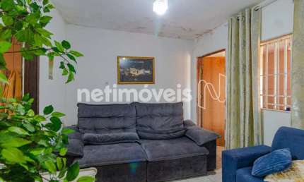 Casa com 2 quartos à venda na Rua Senhora do Brasil, Cachoeirinha, Belo Horizonte