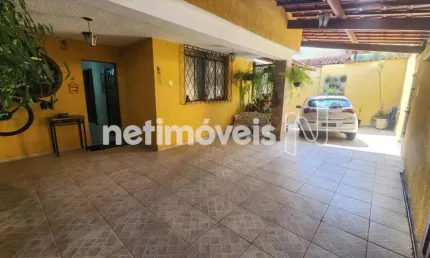 Casa com 3 quartos à venda na Rua Stibina, Santa Efigênia, Belo Horizonte