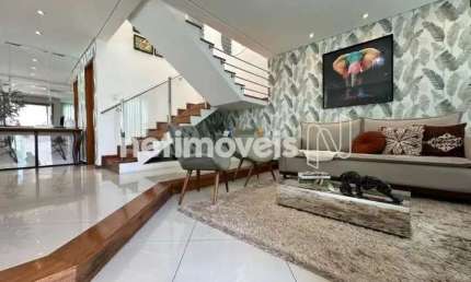 Casa com 3 quartos à venda na Rua Leopoldo Campos Nunes, Manacás, Belo Horizonte