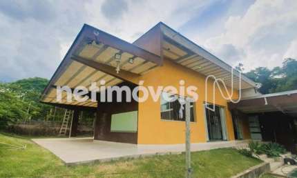 Casa com 4 quartos à venda na Rua dos Coqueiros, Vila Ipê Amarelo, Contagem