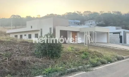 Terreno em condomínio fechado à venda na Avenida Alcino Gonçalo Cota, Bom Jesus, Matozinhos