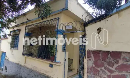 Casa com 3 quartos à venda na Rua Almandina, Santa Tereza, Belo Horizonte