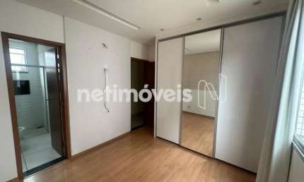 Apartamento com 3 quartos à venda na Rua Manoel Teixeira Camargos, Glória, Contagem