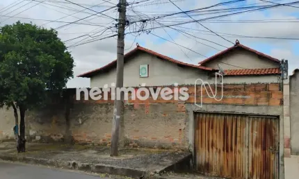 Casa com 5 quartos à venda na Rua Olavo Bilac, Santa Mônica, Belo Horizonte
