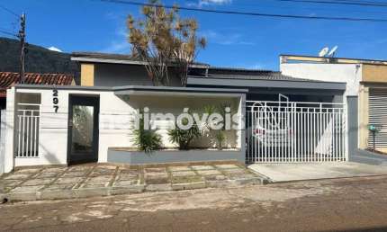 Casa com 3 quartos à venda na Rua Amaro Da Silveira, Pioneiros, Ouro Branco
