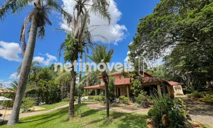 Casa com 5 quartos à venda na Rua E, Estância das Amendoeiras, Lagoa Santa
