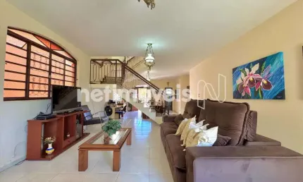 Casa com 6 quartos à venda na Avenida Miguel Perrela, Castelo, Belo Horizonte