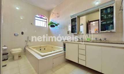 Casa com 6 quartos à venda na Avenida Miguel Perrela, Castelo, Belo Horizonte