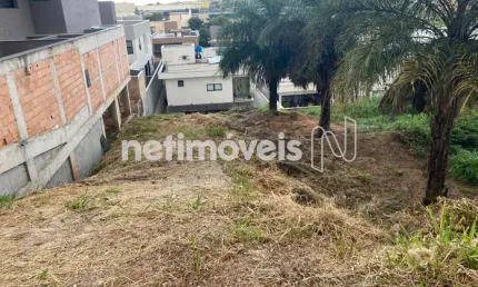 Terreno em condomínio fechado à venda na Rua Marte, Portal do Sol, Contagem