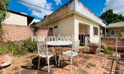 Casa com 3 quartos à venda na Rua Pitangui, Colégio Batista, Belo Horizonte
