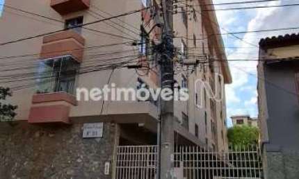 Apartamento com 3 quartos à venda na Rua Divinópolis, Santa Tereza, Belo Horizonte