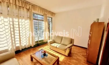 Casa com 3 quartos à venda na Rua Jacinto Vieira, Cachoeirinha, Belo Horizonte