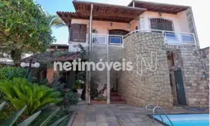 Casa com 3 quartos à venda na Rua Porto Velho, Glória, Belo Horizonte