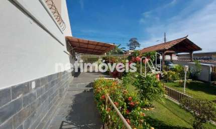 Casa com 3 quartos à venda na Rua Cassiana Soares, Santa Rosa, Belo Horizonte