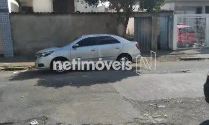 Casa com 2 quartos à venda na Rua Bom Despacho, Santa Tereza, Belo Horizonte