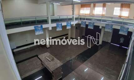 Casa comercial com 4 salas à venda na Rua Vinte e Cinco, Arvoredo 2ª Seção, Contagem