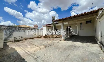 Terreno à venda na Rua Professora Vicentina Barreto, Planalto, Belo Horizonte