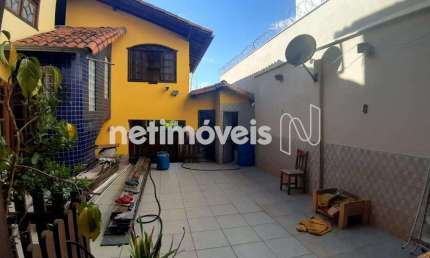 Casa comercial com 4 salas à venda no Rio Branco, Belo Horizonte 
