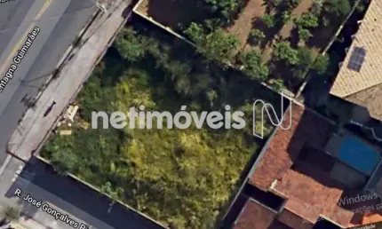 Terreno à venda na Rua Nair Pentagna Guimarães, Heliópolis, Belo Horizonte