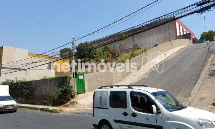 Terreno à venda na Rua Leiria, São Francisco, Belo Horizonte