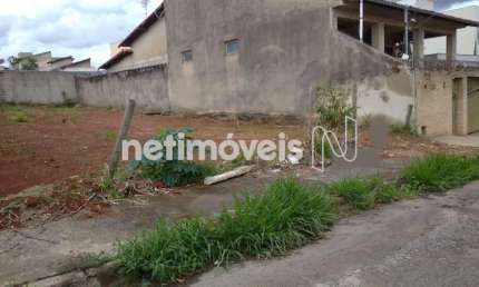 Terreno à venda na Rua Tenente Vanderlei Soares, Esperança, Sete Lagoas