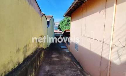 Casa com 7 quartos à venda na Rua Gentil Diniz, Três Barras, Contagem