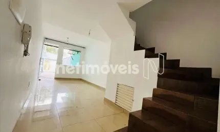 Casa com 2 quartos à venda na Rua Orlando Lima Melo, Parque Xangri-Lá, Contagem