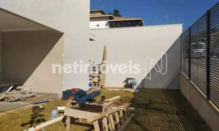 Casa com 3 quartos à venda na Rua Maria Regina de Jesus, Céu Azul, Belo Horizonte