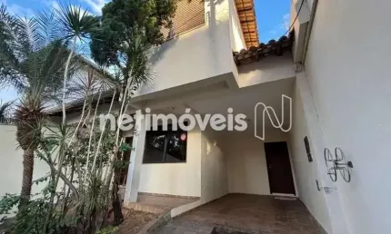 Casa com 3 quartos à venda na Rua Castelo de Óbidos, Castelo, Belo Horizonte