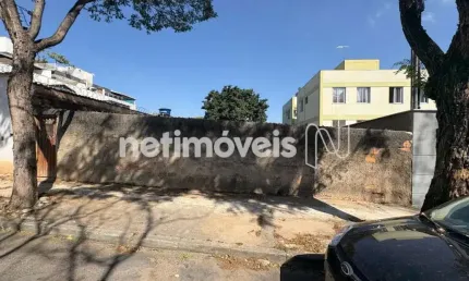 Terreno à venda na Rua Capitão Manoel Soares, Floramar, Belo Horizonte