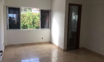 Sala comercial com 1 sala para alugar na Rua Ilacir Pereira Lima, Silveira, Belo Horizonte
