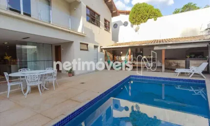 Casa com 4 quartos para alugar na Rua Professor Sílvio Barbosa, Belvedere, Belo Horizonte
