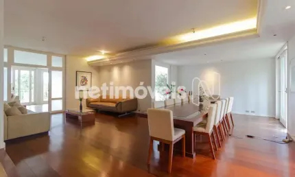 Casa com 4 quartos para alugar na Rua Roberto Alvarenga de Paula, Mangabeiras, Belo Horizonte