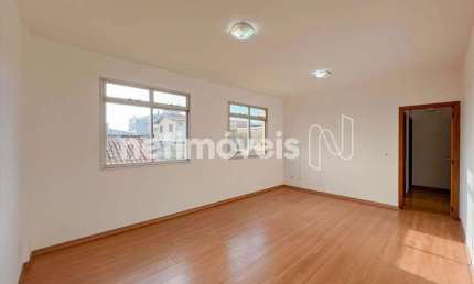 Apartamento com 3 quartos para alugar na Rua Maria Cândida de Jesus, Paquetá, Belo Horizonte