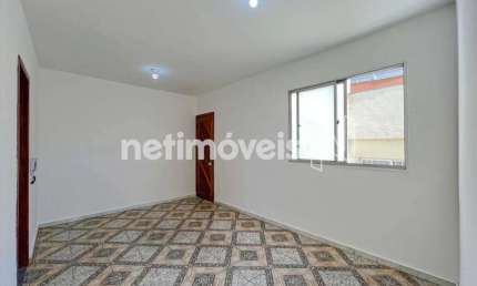 Apartamento com 2 quartos para alugar na Rua Bueno do Prado, João Pinheiro, Belo Horizonte