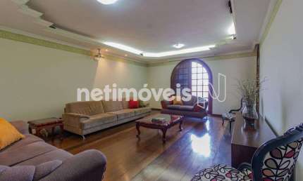 Casa comercial com 2 salas para alugar na Rua Raposo Bocarro, Nova Cachoeirinha, Belo Horizonte