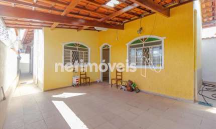 Casa com 3 quartos para alugar na Rua Costa Ataide, Santa Cruz, Belo Horizonte
