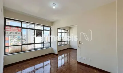 Apartamento com 3 quartos para alugar na Avenida Augusto de Lima, Barro Preto, Belo Horizonte
