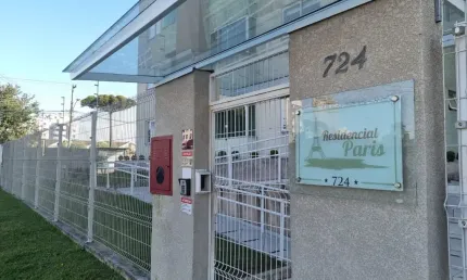 Apartamento 2 dormitórios 1 vaga e sacada com churrasqueira