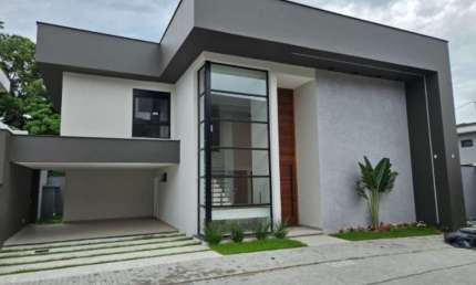 Casa de luxo em condomínio no bairro América - Joinville/SC: 3 quartos, 3 suítes, 2 salas, 4 banheiros, 2 vagas, 319m²