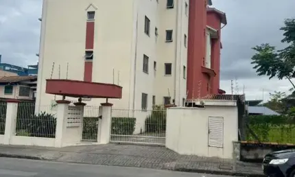 Imóvel  bem localizado: apartamento de 3 quartos, 1 suite, 3 salas e 74,39 m² de área no bairro santo antônio.
