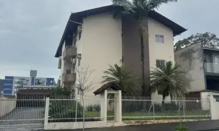 Apartamento com 3 quartos para alugar no bom retiro, joinville , 85 m2 por r$ 1.800