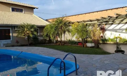 Casa 3 dormitórios à venda Restinga Porto Alegre/RS