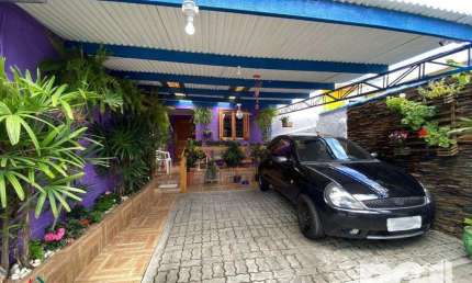 Casa com 3 quartos à venda na Rua Dorival Leivas, --, Hípica, Porto Alegre