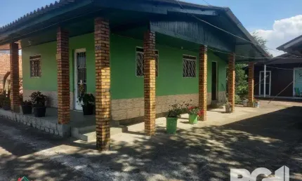 Casa com 2 quartos à venda na Rua F, --, Extrema, Porto Alegre