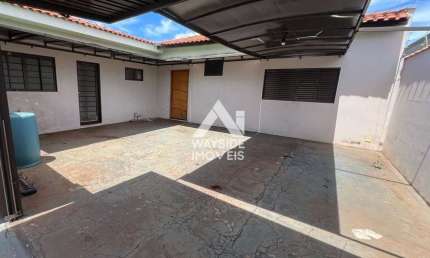 Casa com 2 quartos à venda na Rua Amador Bueno, Centro, Jardinópolis, 140 m2 por R$ 318.900
