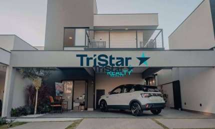 CA0411 - OPORTUNIDADE DE SOBRADO COM 03 SUÍTES E ACABAMENTO IMPECÁVEL EM CONDOMINIO FECHADO - AT. 250m² - AC.204m² - JARDIM RESIDENCIAL VIENA INDAIATU